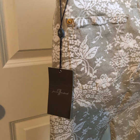 *Host Pick* NWT 7 For All Mankind Skinny Floral Jean - Picture 5 of 9